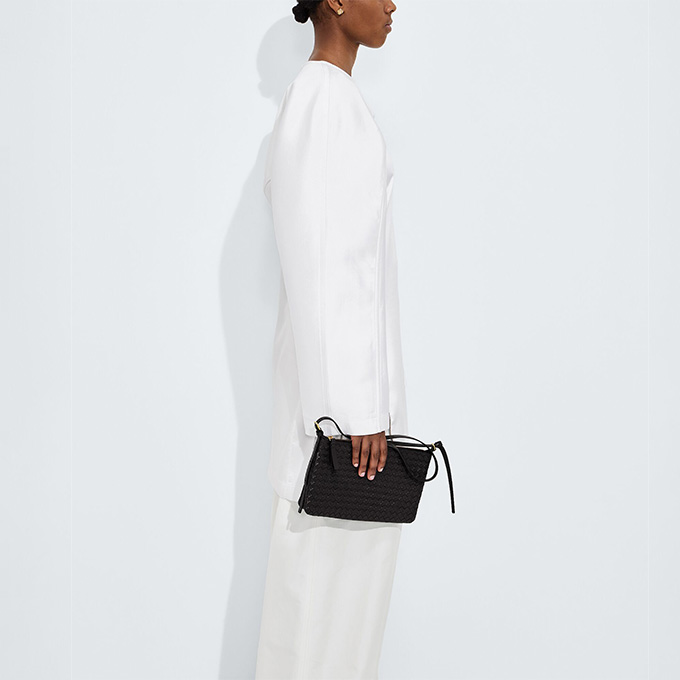 bottega veneta piccolo woven crossbody bag #876625